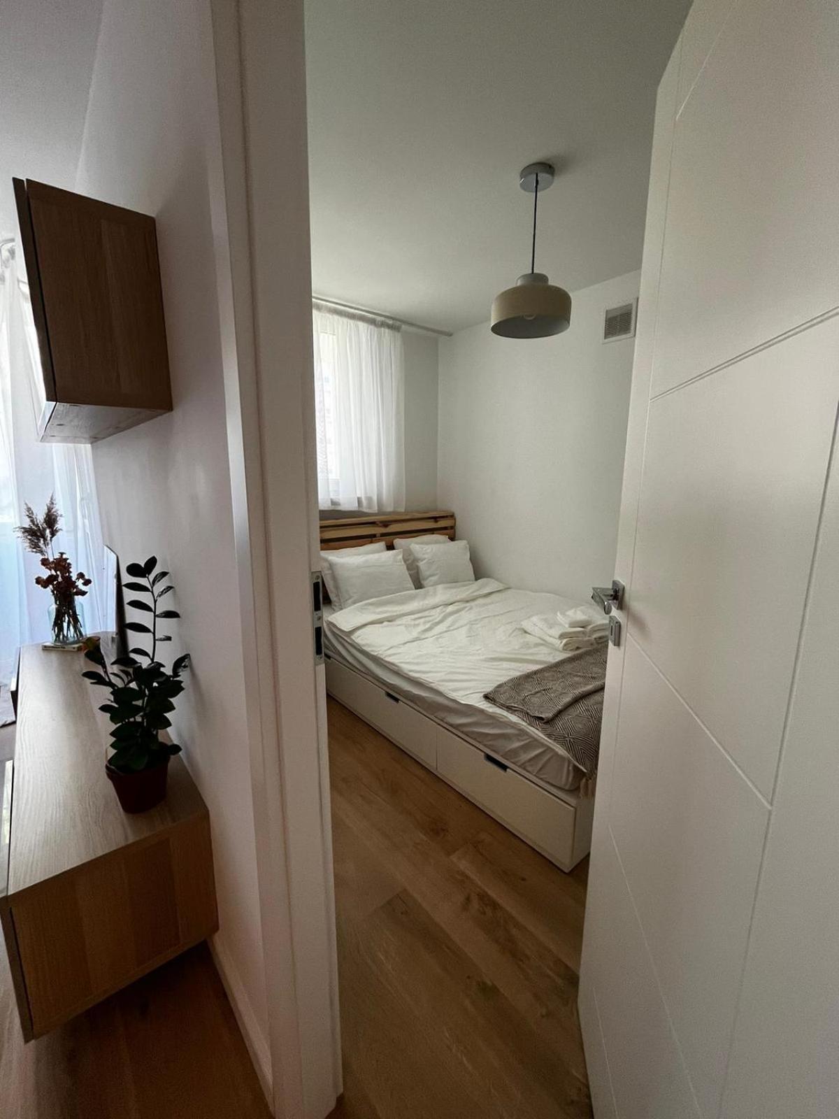 Апартаменти Apartament Mila - Muzeum Polin Варшава Екстер'єр фото